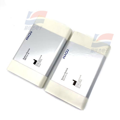 باتری قابل شارژ نیکل-متال-هیدرید با قطع تخلیه 10.5 ولت با گزینه های رنگی قابل تنظیم در سفید/نقره ای/آبی